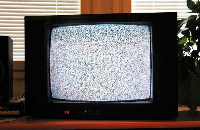 Televisi tabung kuno. (suaramerdeka.com / dok)